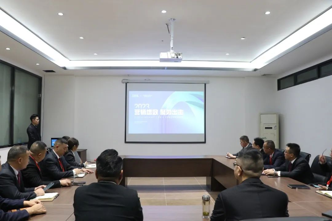 “營銷增效，聚勢出擊”——綠蘋果瓷磚品牌精英特訓營圓滿召開！